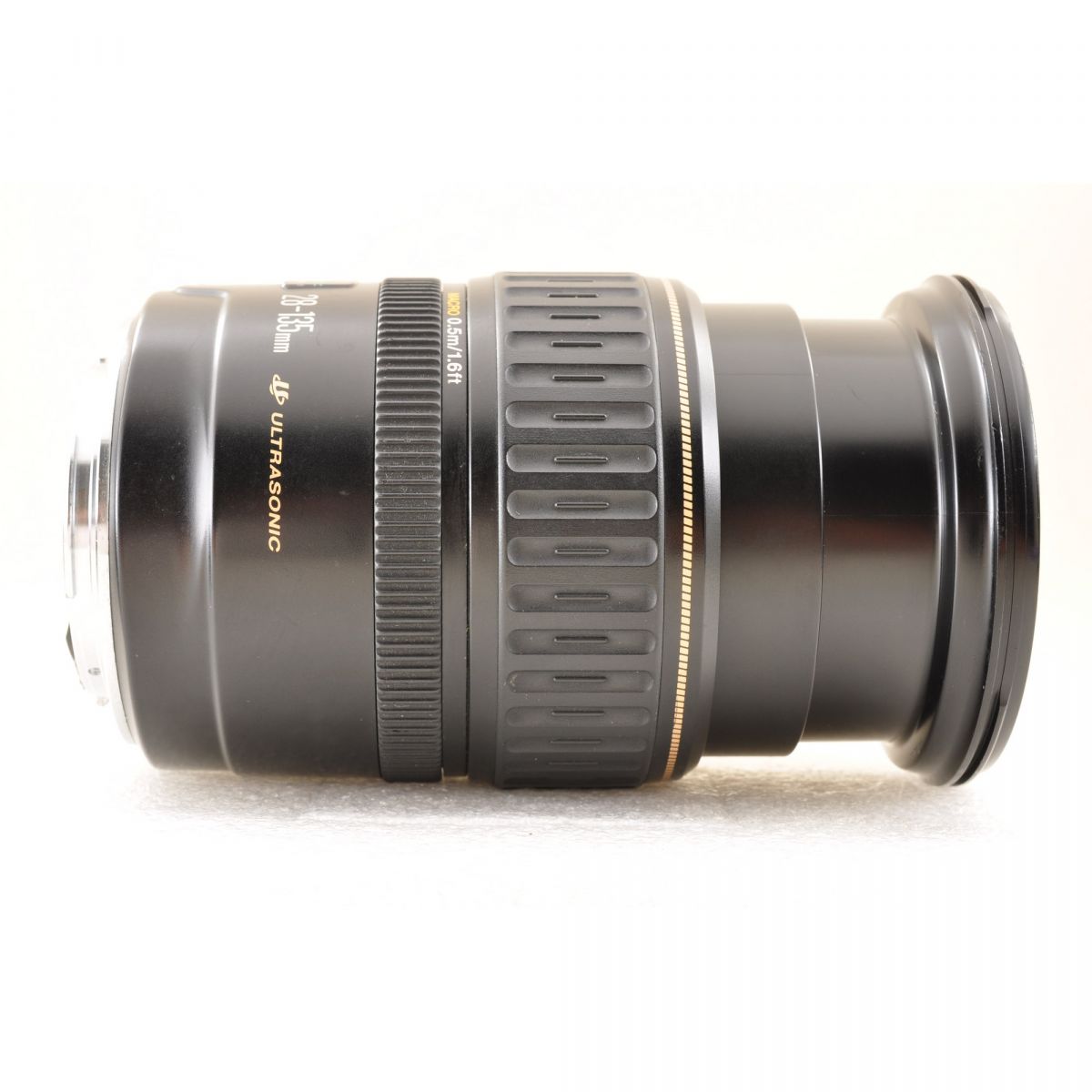 【中古】Canon EF 28-135mm f/3.5-5.6 IS USM ズーム カメラレンズ 交換レンズ キヤノン S/N:1603441D
