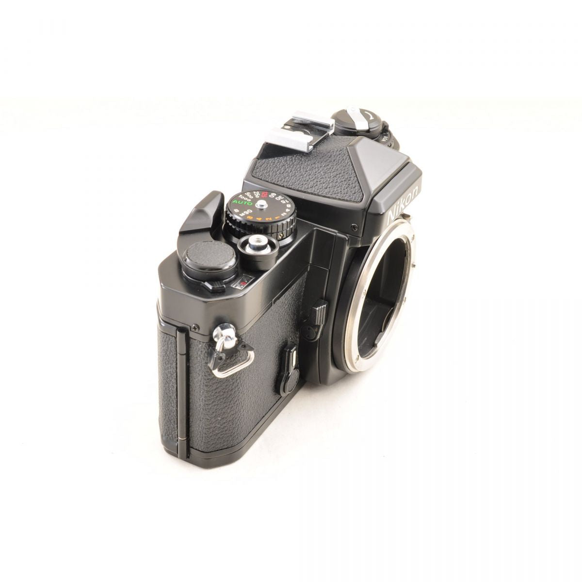 【中古】Nikon FE ブラック 一眼レフ フィルムカメラ ニコン S/N:4116909