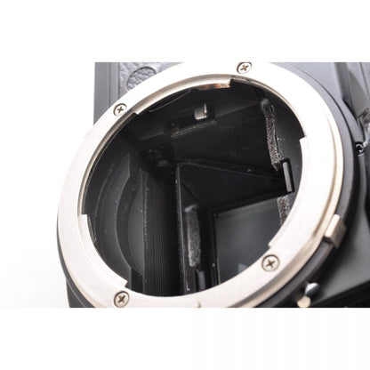 【中古】Nikon FE ブラック 一眼レフ フィルムカメラ ニコン S/N:4116909