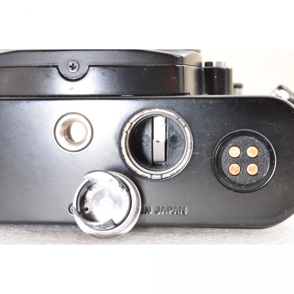 【中古】Nikon FE ブラック 一眼レフ フィルムカメラ ニコン S/N:4116909