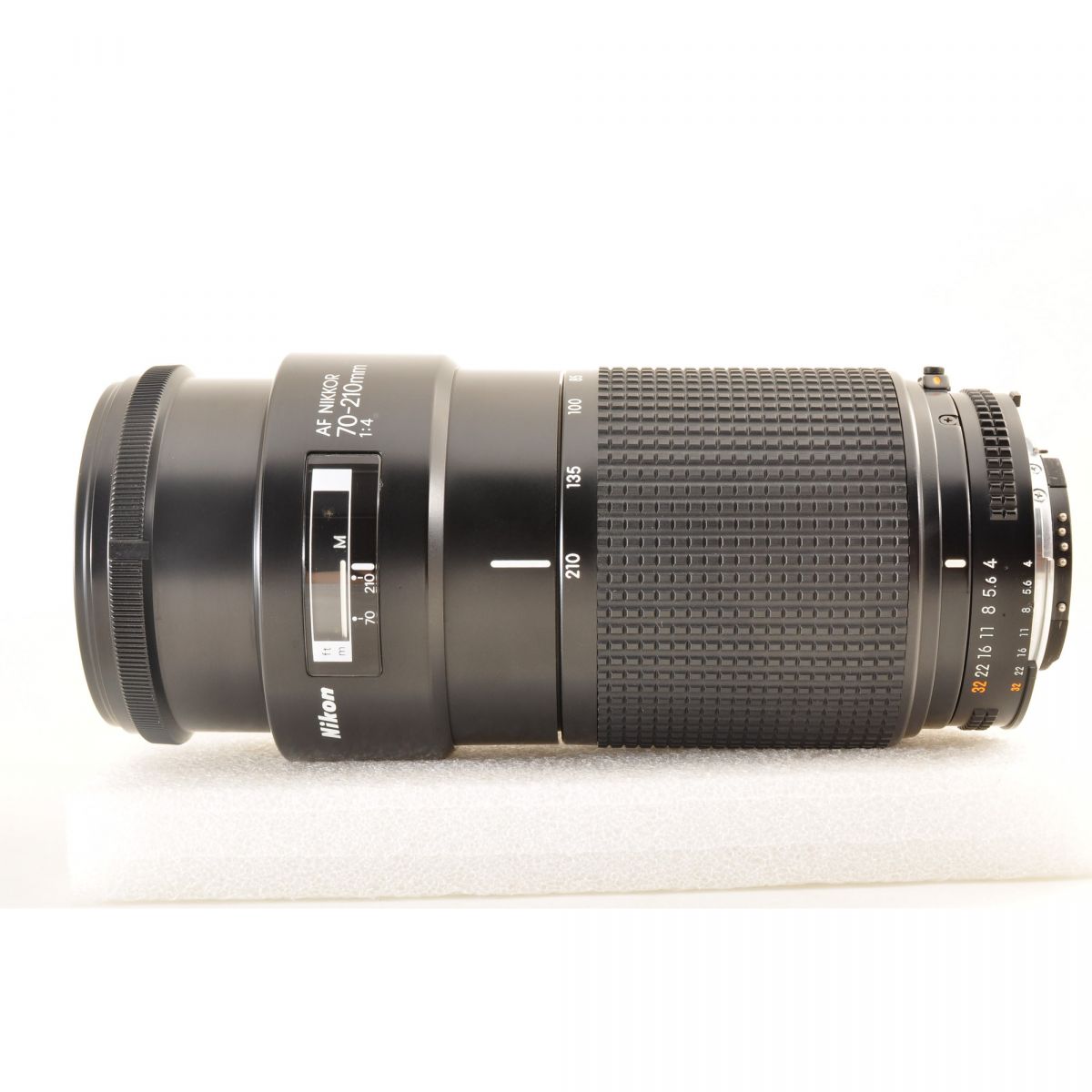 【中古】Nikon AF 70-210mm F4 ズーム カメラレンズ 交換レンズ ニコン S/N:208924