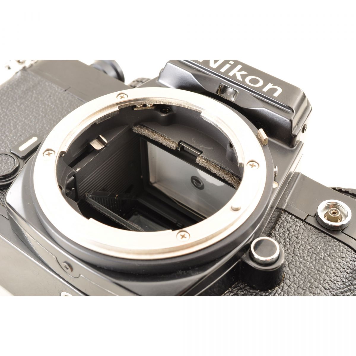 【中古】Nikon FE ブラック 35mm 一眼レフ フィルムカメラ ニコン S/N:3331687