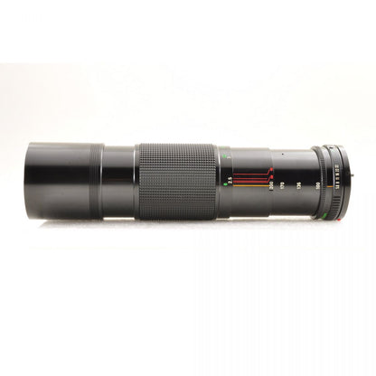 【中古】Canon AE-1 シルバー 35mm 一眼レフ フィルムカメラ + FD 100-200mm f/5.6 望遠ズームレンズ キャノンセット S/N: 1556941