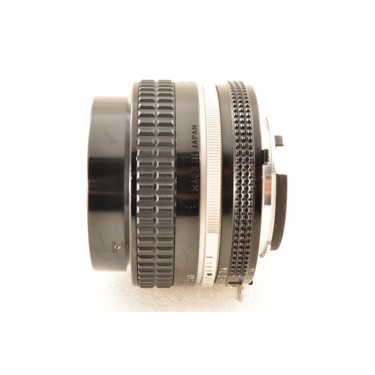 【中古】Nikon Ai NIKKOR 50mm F1.4 単焦点 カメラレンズ 交換レンズ ニコン S/N:4402479