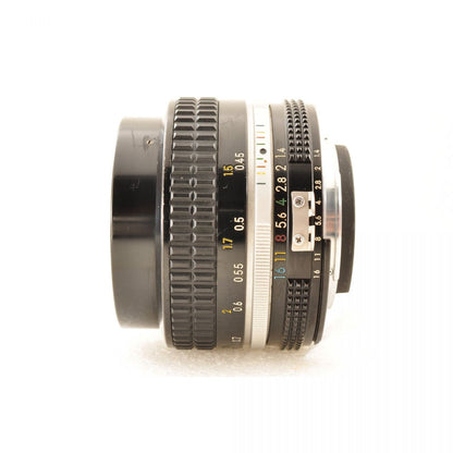 【中古】Nikon Ai NIKKOR 50mm F1.4 単焦点 カメラレンズ 交換レンズ ニコン S/N:4402479