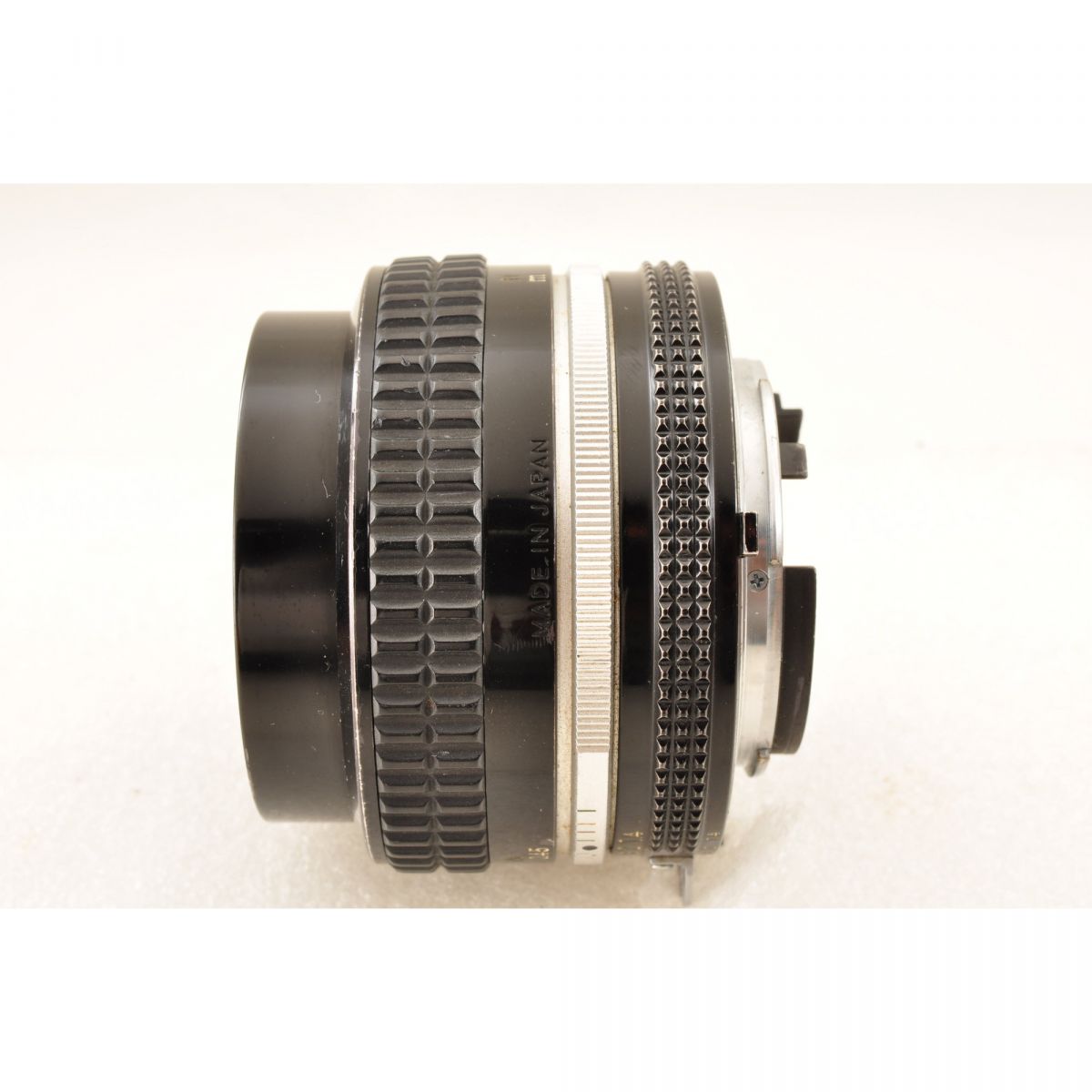 【中古】Nikon Ai Nikkor 50mm f/1.4 単焦点 カメラレンズ 交換レンズ ニコン S/N:4174304