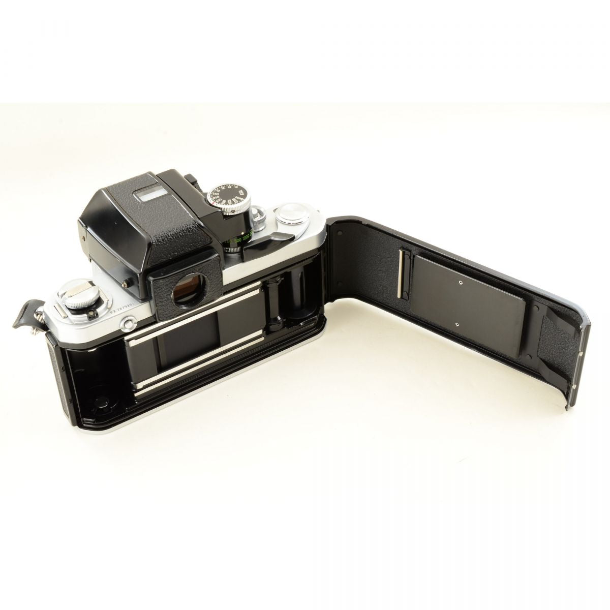 【中古】Nikon F2 フォトミック シルバー DP-1 一眼レフ フィルムカメラ + New Nikkor 50mm f/1.4 非Ai 標準 単焦点レンズ ニコン S/N: 7679251
