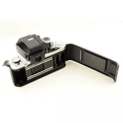 【中古】Nikon F2 フォトミック シルバー DP-1 一眼レフ フィルムカメラ + New Nikkor 50mm f/1.4 非Ai 標準 単焦点レンズ ニコン S/N: 7679251