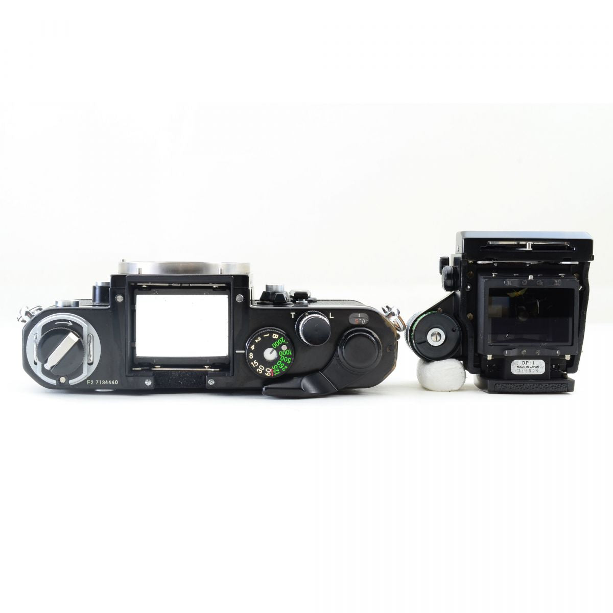 【中古】Nikon F2 フォトミック ブラック DP-1 35mm 一眼レフ フィルムカメラ ボディ ニコン S/N: 7134440