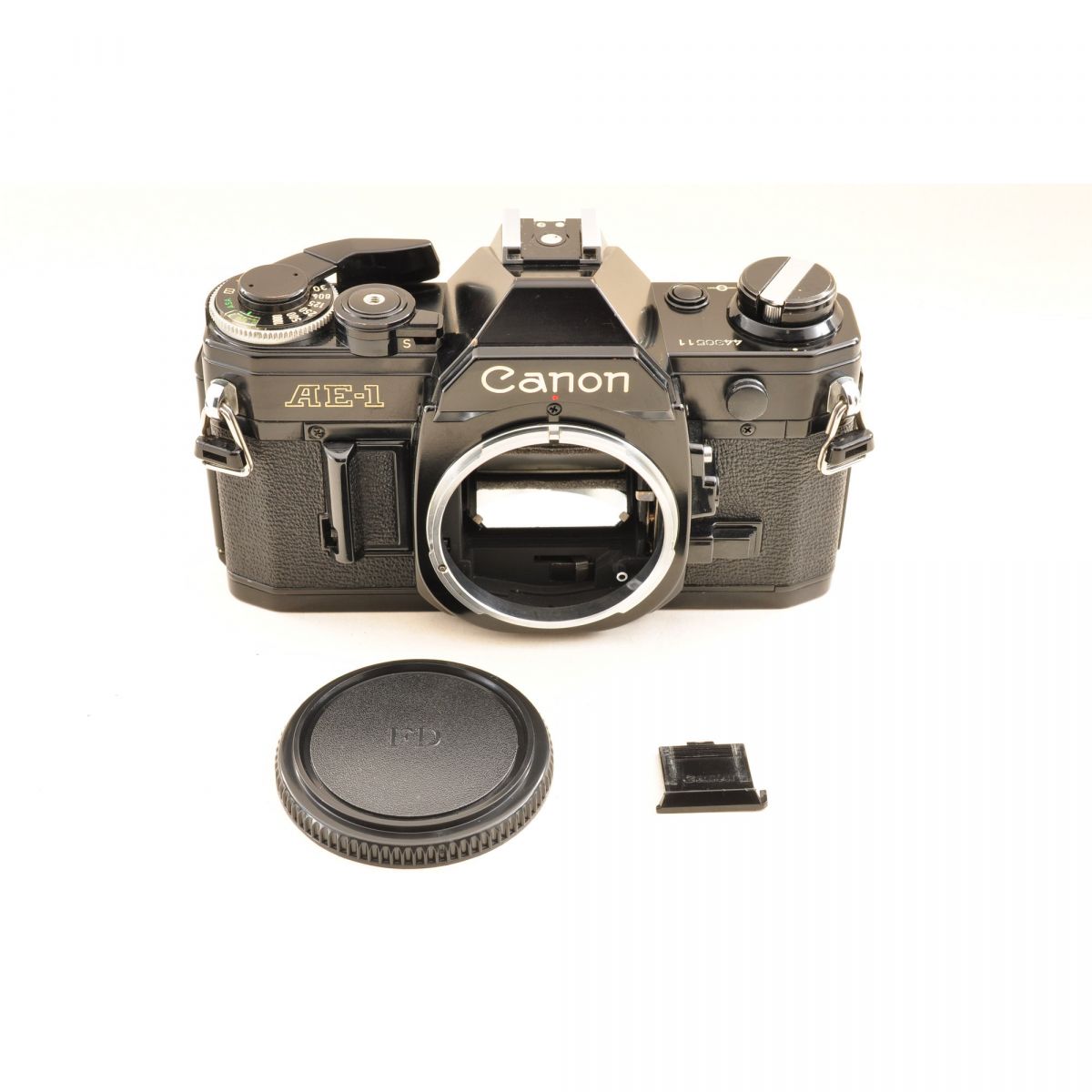【中古】Canon AE-1 ブラック 一眼レフ 35mm フィルムカメラ キヤノン S/N:4436511
