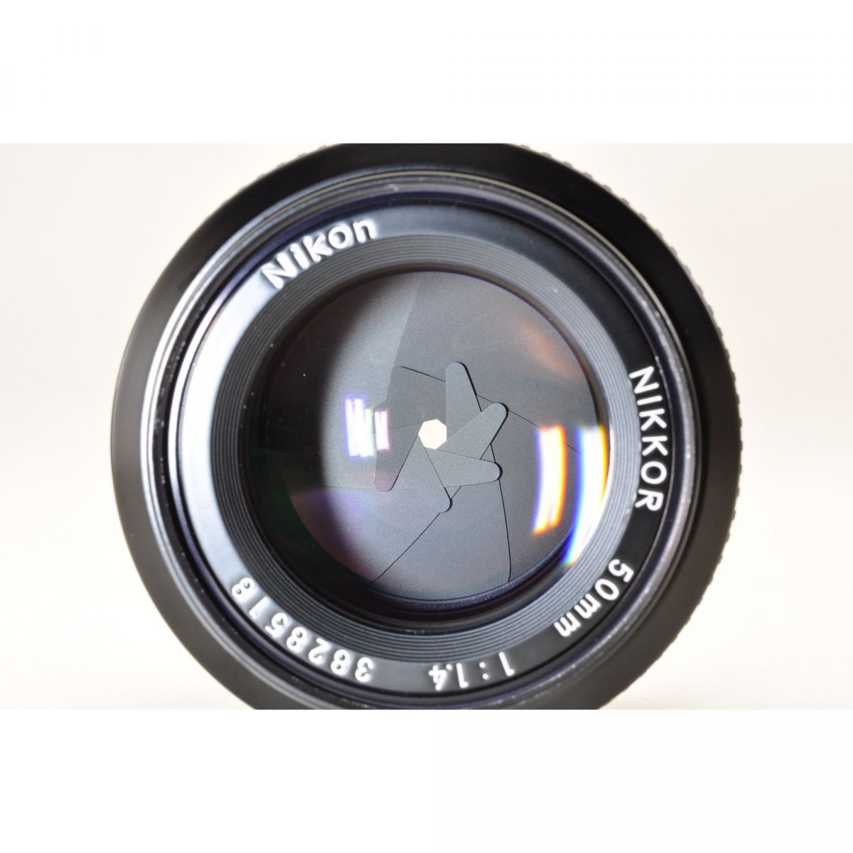 【中古】Nikon Ai Nikkor 50mm f/1.4 単焦点 カメラレンズ 交換レンズ ニコン S/N:3828518