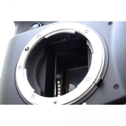 【中古】Nikon D700 1210万画素 フルサイズ デジタル一眼レフカメラ ボディ ニコン S/N: 2084782