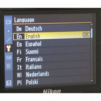 【中古】Nikon D700 1210万画素 フルサイズ デジタル一眼レフカメラ ボディ ニコン S/N: 2084782