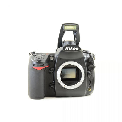 【中古】Nikon D700 1210万画素 フルサイズ デジタル一眼レフカメラ ボディ ニコン S/N: 2084782