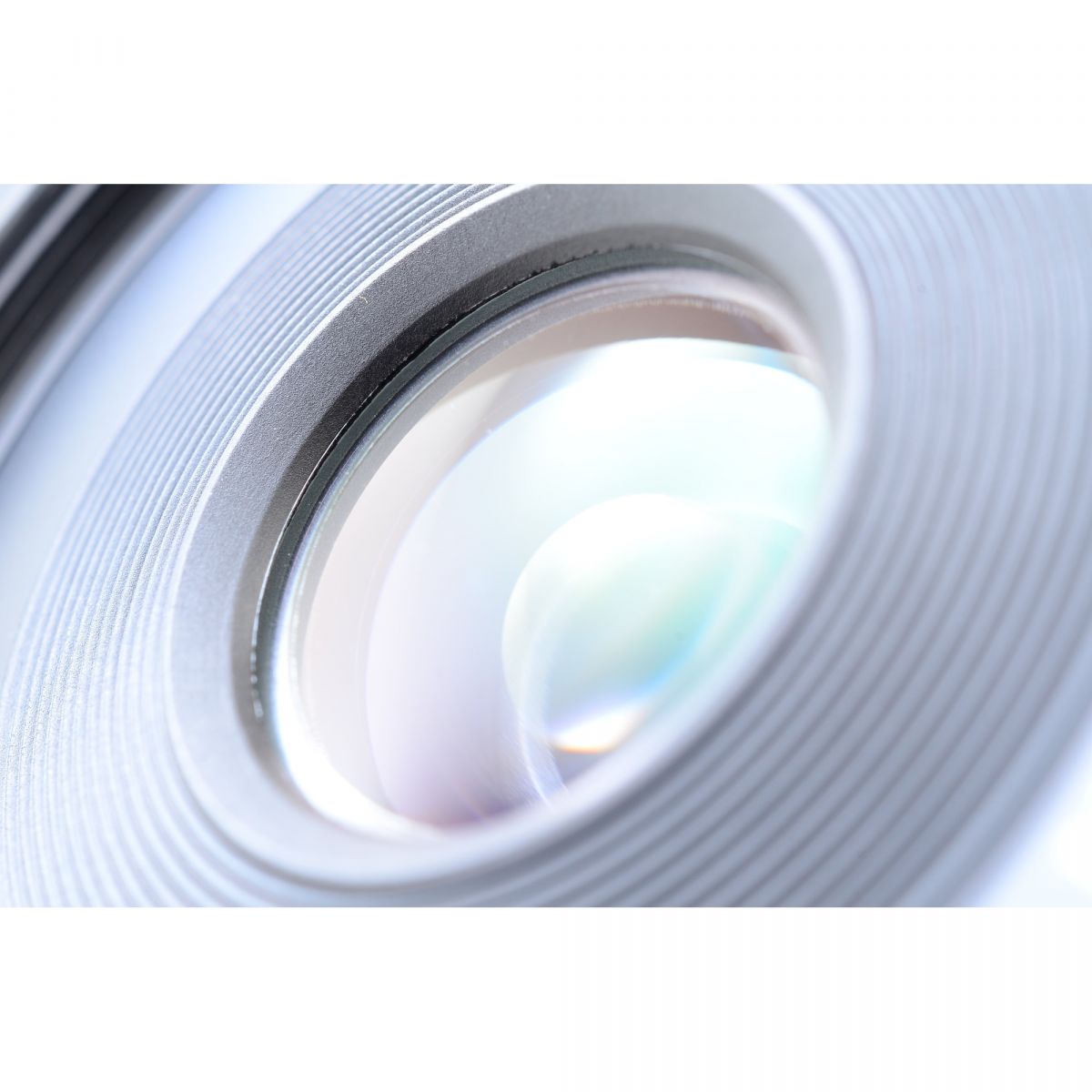 【中古】Canon EF-S 24mm f/2.8 STM 薄型 パンケーキ 単焦点レンズ キャノン S/N: 4001106744