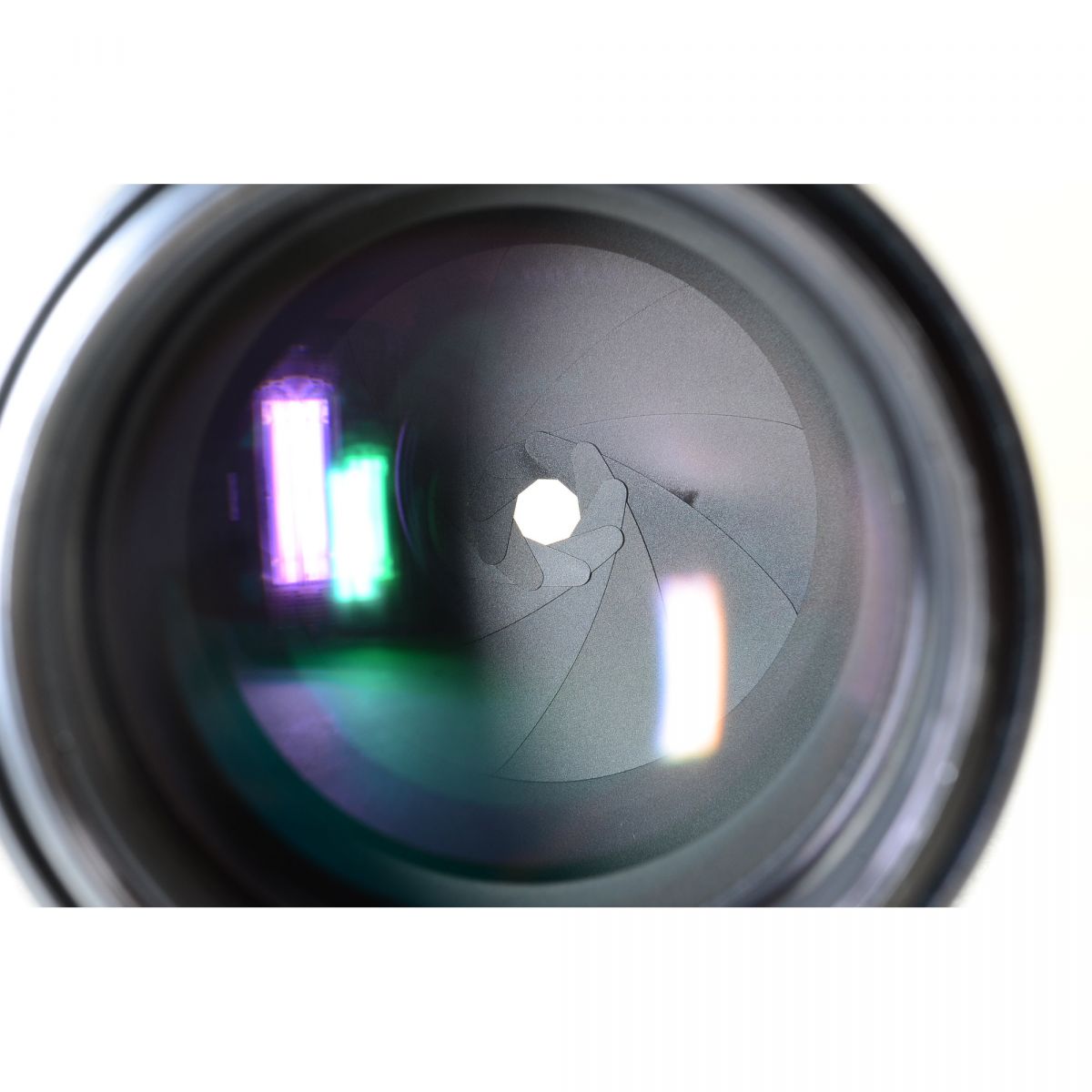 【中古】Nikon Ai NIKKOR 200mm f/4 望遠 単焦点レンズ ニコン S/N: 731378