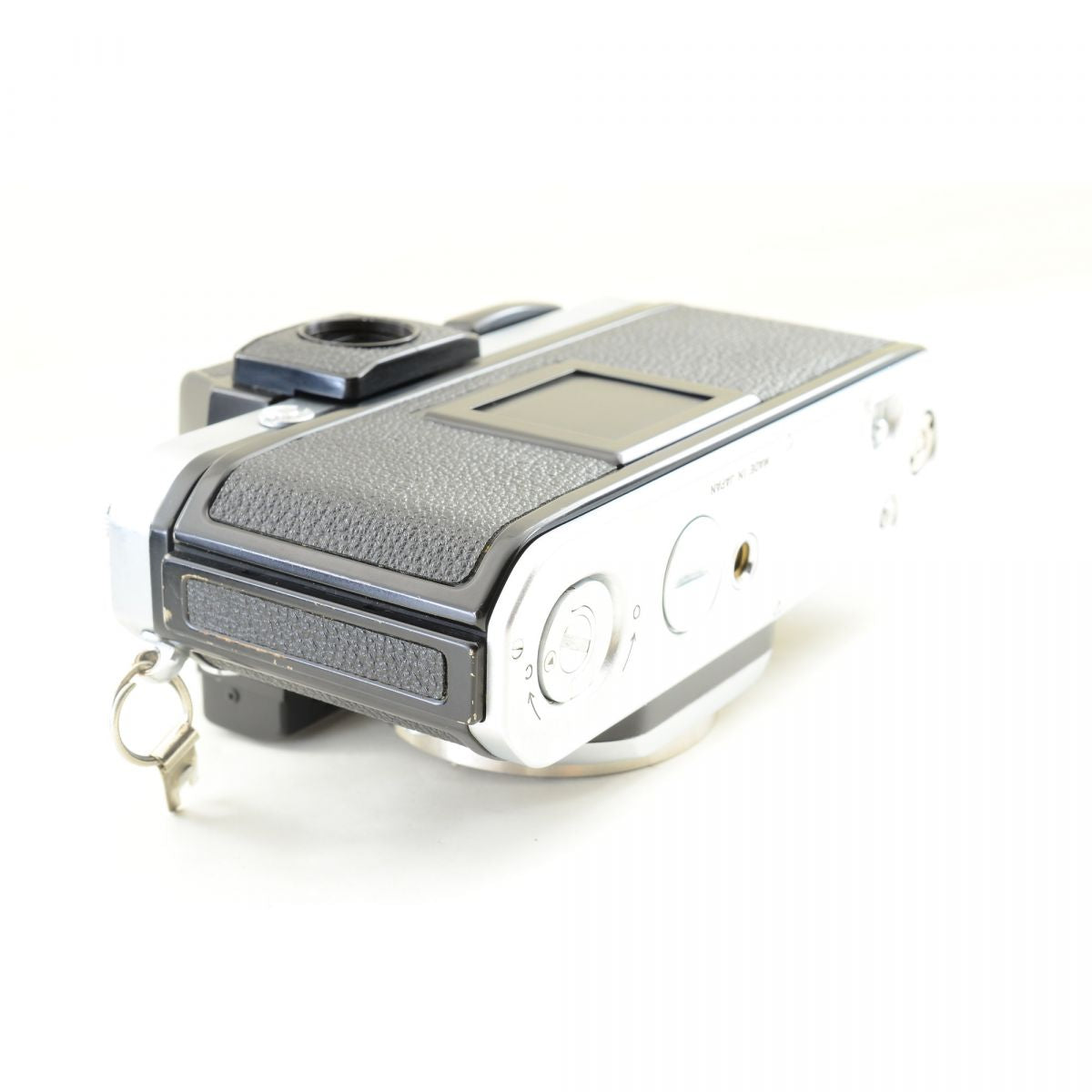 【中古】Nikon F2 フォトミック シルバー DP-1 フィルムカメラ + NIKKOR-S.C Auto 50mm f/1.4 非Ai 標準 単焦点レンズ ニコン S/N: 7257303