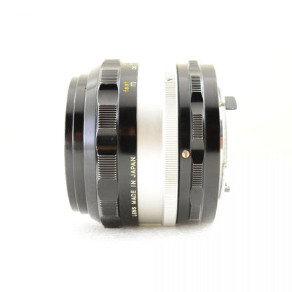 【中古】Nikon F2 フォトミック シルバー DP-1 フィルムカメラ + NIKKOR-S.C Auto 50mm f/1.4 非Ai 標準 単焦点レンズ ニコン S/N: 7257303