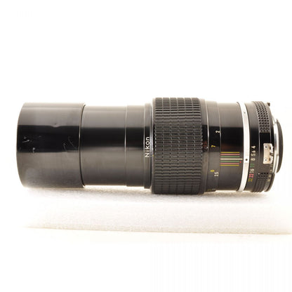 【中古】Nikon Ai NIKKOR 200mm f/4 望遠 単焦点レンズ ニコン S/N: 700003
