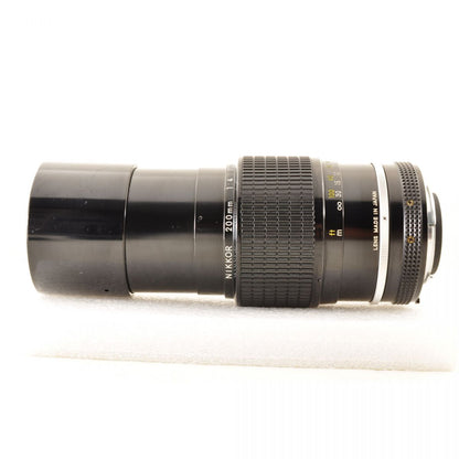 【中古】Nikon Ai NIKKOR 200mm f/4 望遠 単焦点レンズ ニコン S/N: 700003