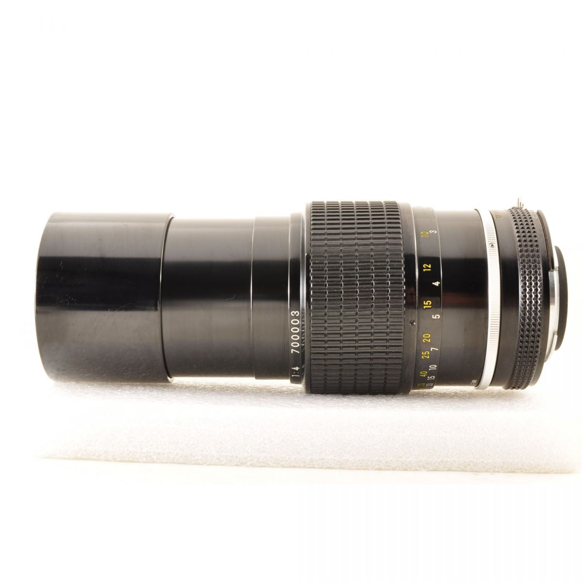 【中古】Nikon Ai NIKKOR 200mm f/4 望遠 単焦点レンズ ニコン S/N: 700003