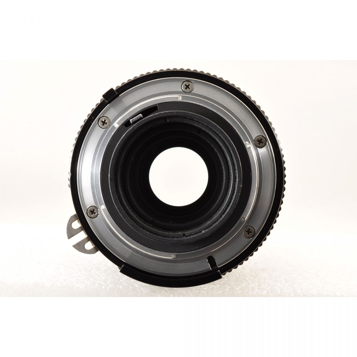【中古】Nikon Ai NIKKOR 200mm f/4 望遠 単焦点レンズ ニコン S/N: 700003