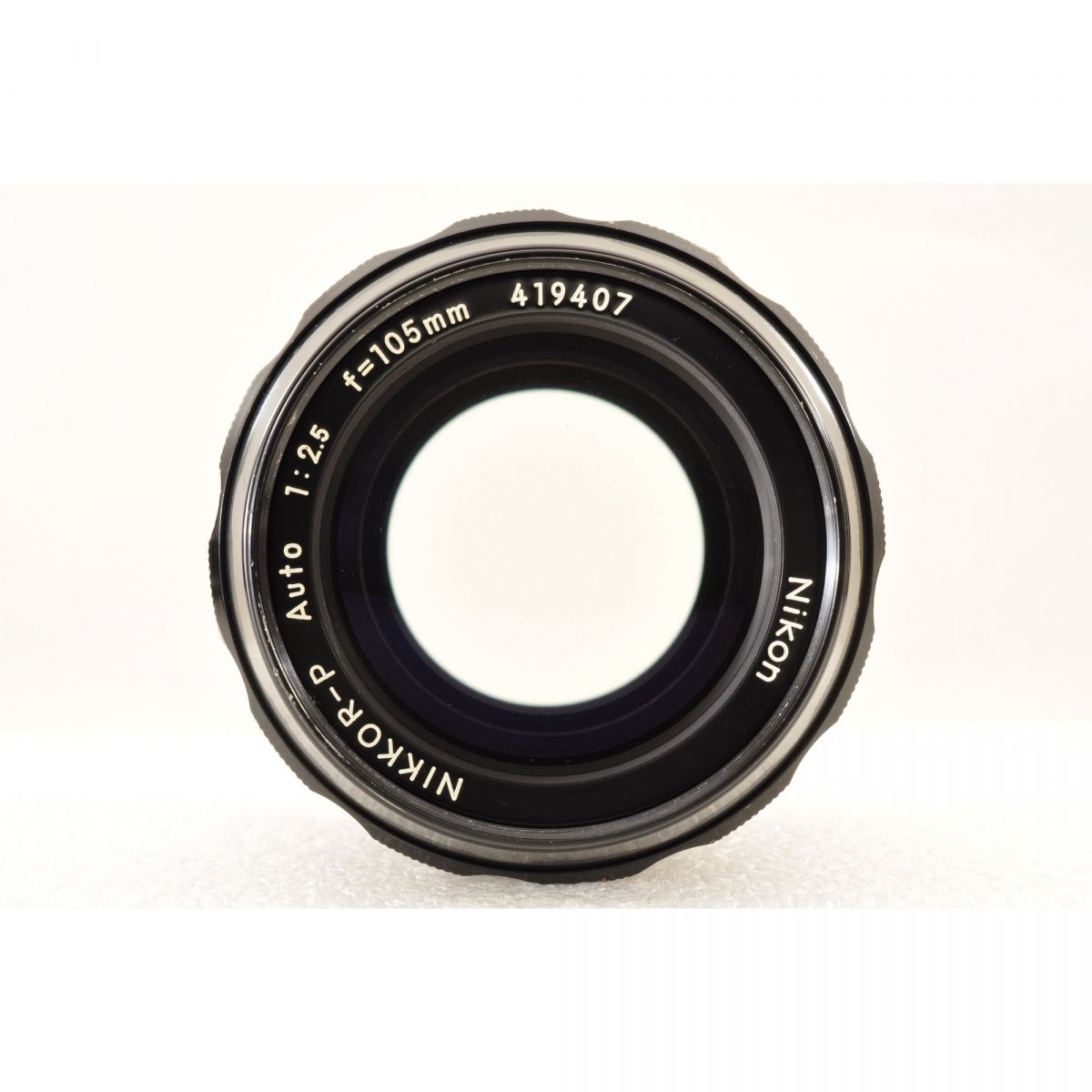 【中古】Nikon NIKKOR-P Auto 105mm f/2.5 非Ai 中望遠 単焦点レンズ ニコン S/N: 419407
