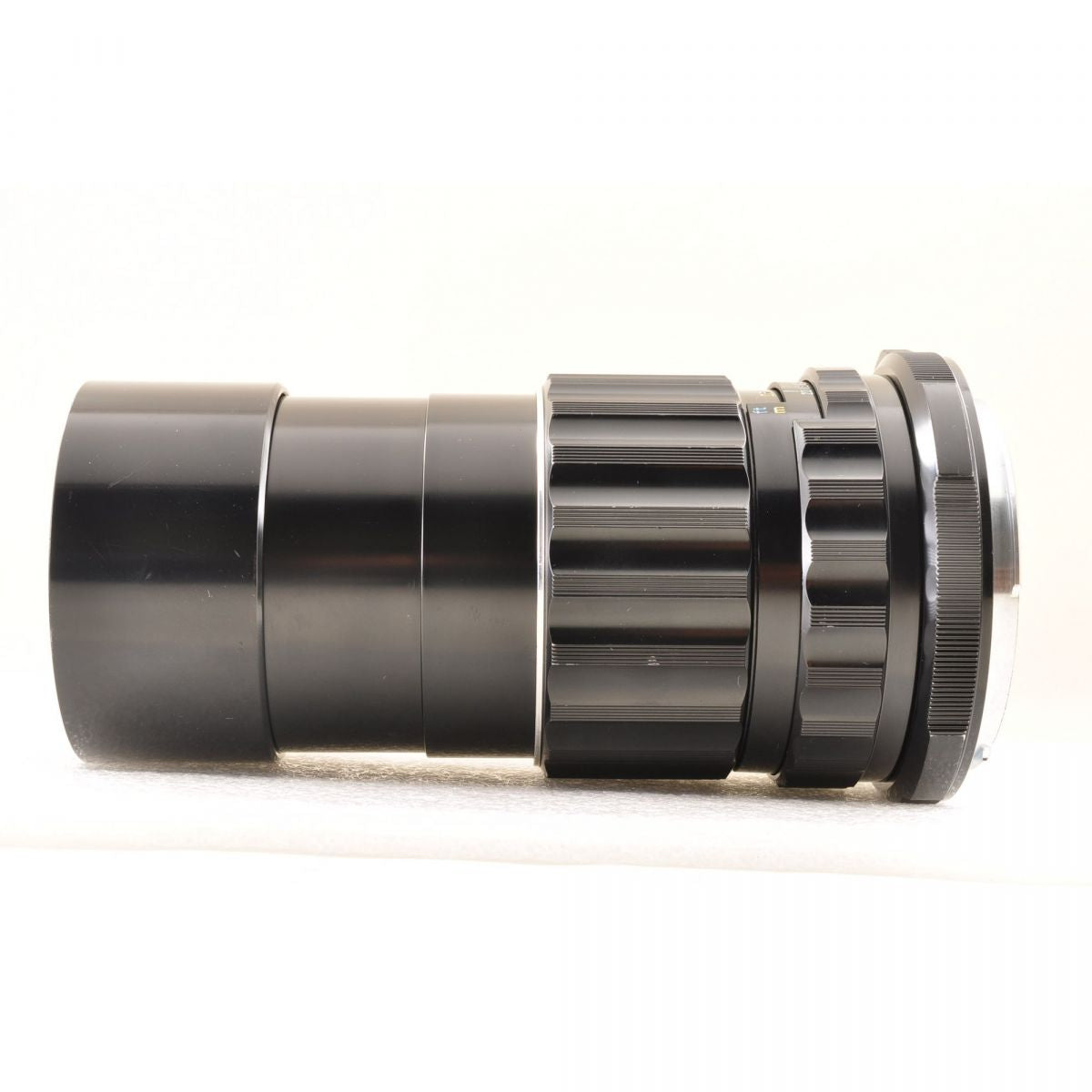 【中古】Pentax SMC Takumar 6x7 200mm f/4 単焦点レンズ 偏光フィルター付き ペンタックス S/N:8435059
