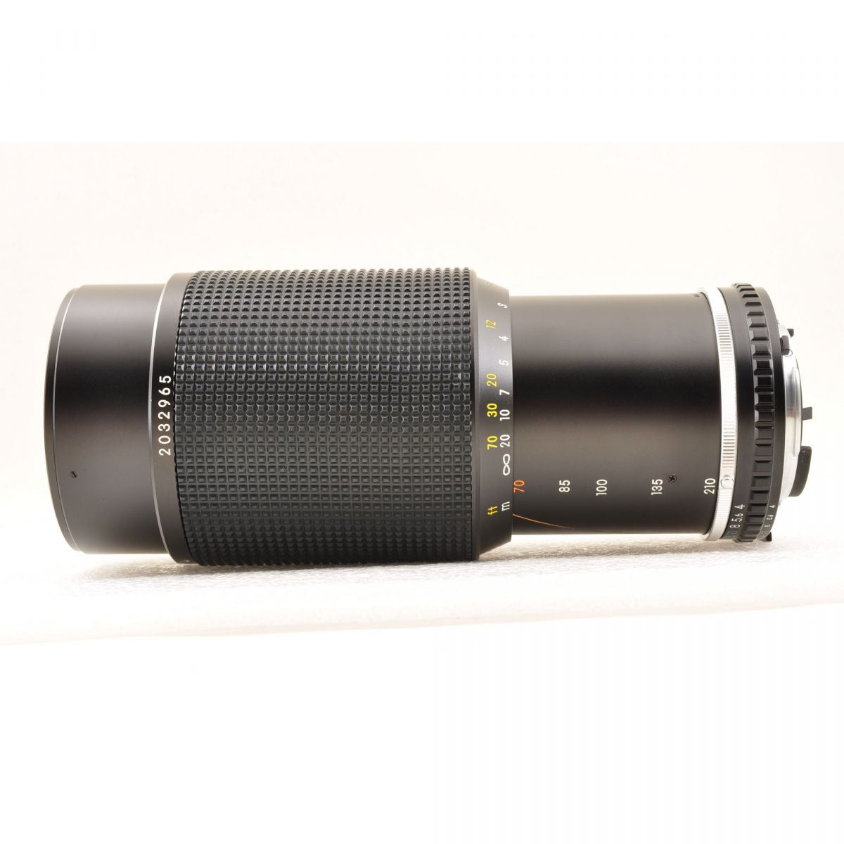 【中古】Nikon Series E Zoom 70-210mm f/4 Ai-s ズームレンズ 元箱付き ニコン S/N:2032965