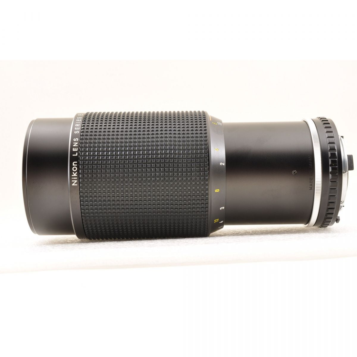 【中古】Nikon Series E Zoom 70-210mm f/4 Ai-s ズームレンズ 元箱付き ニコン S/N:2032965