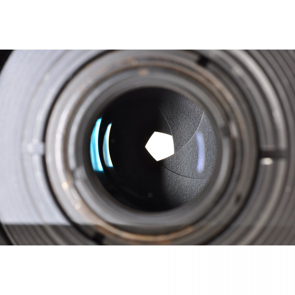 【中古】PENTAX SMC Takumar 28mm f/3.5 広角 単焦点 M42用 カメラレンズ 交換レンズ ペンタックス S/N:7195866