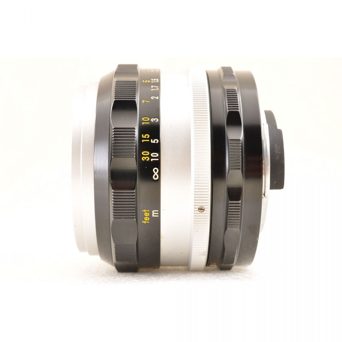 【中古】Nikon NIKKOR-S Auto 50mm f/1.4 単焦点 フード付き カメラレンズ 交換レンズ ニコン S/N:1074172