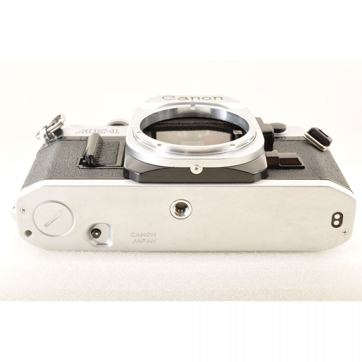 【中古】Canon AE-1 シルバー 一眼レフ フィルムカメラ キヤノン S/N:4252748