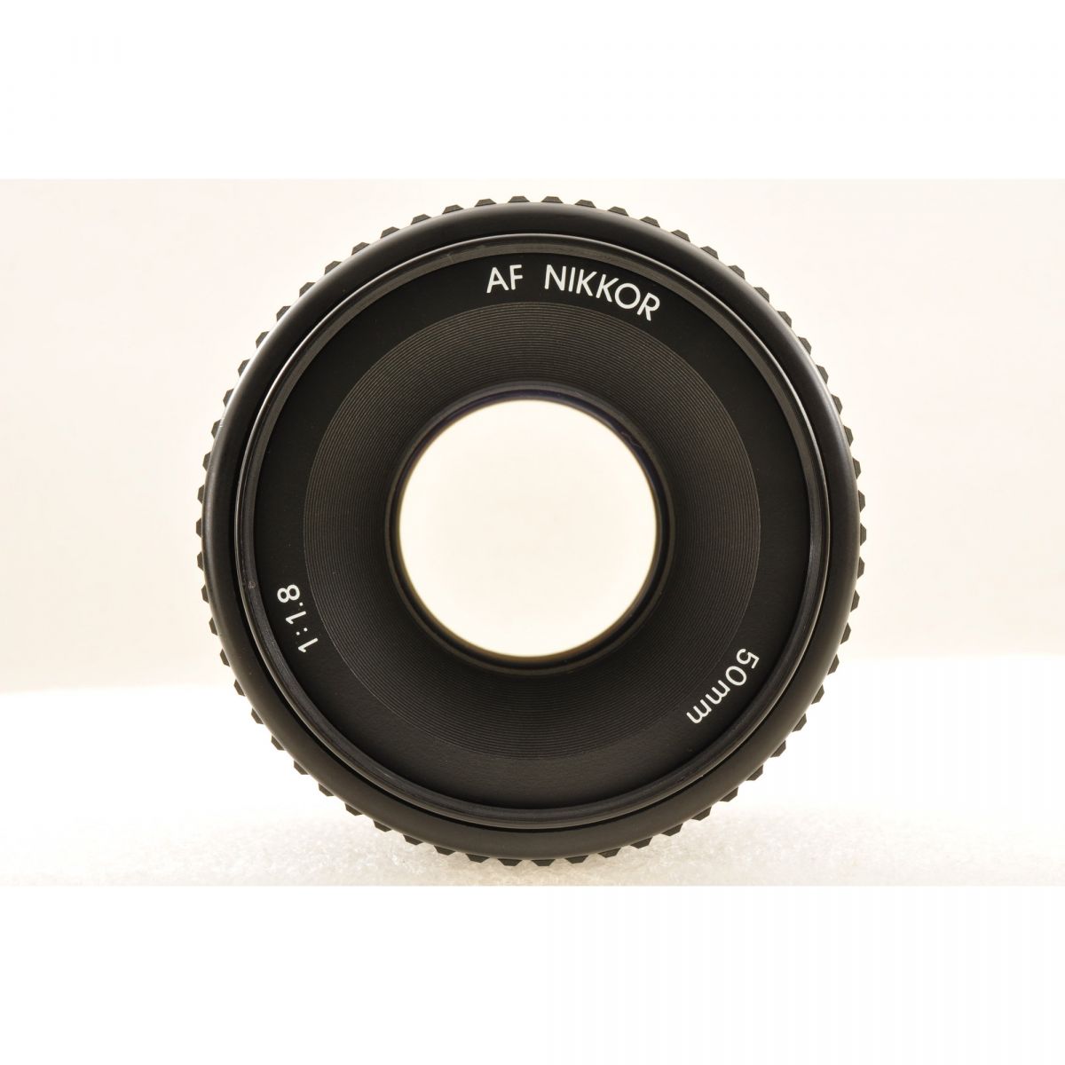 【中古】Nikon AF NIKKOR 50mm f/1.8 標準 単焦点レンズ ニコン S/N: 4297378