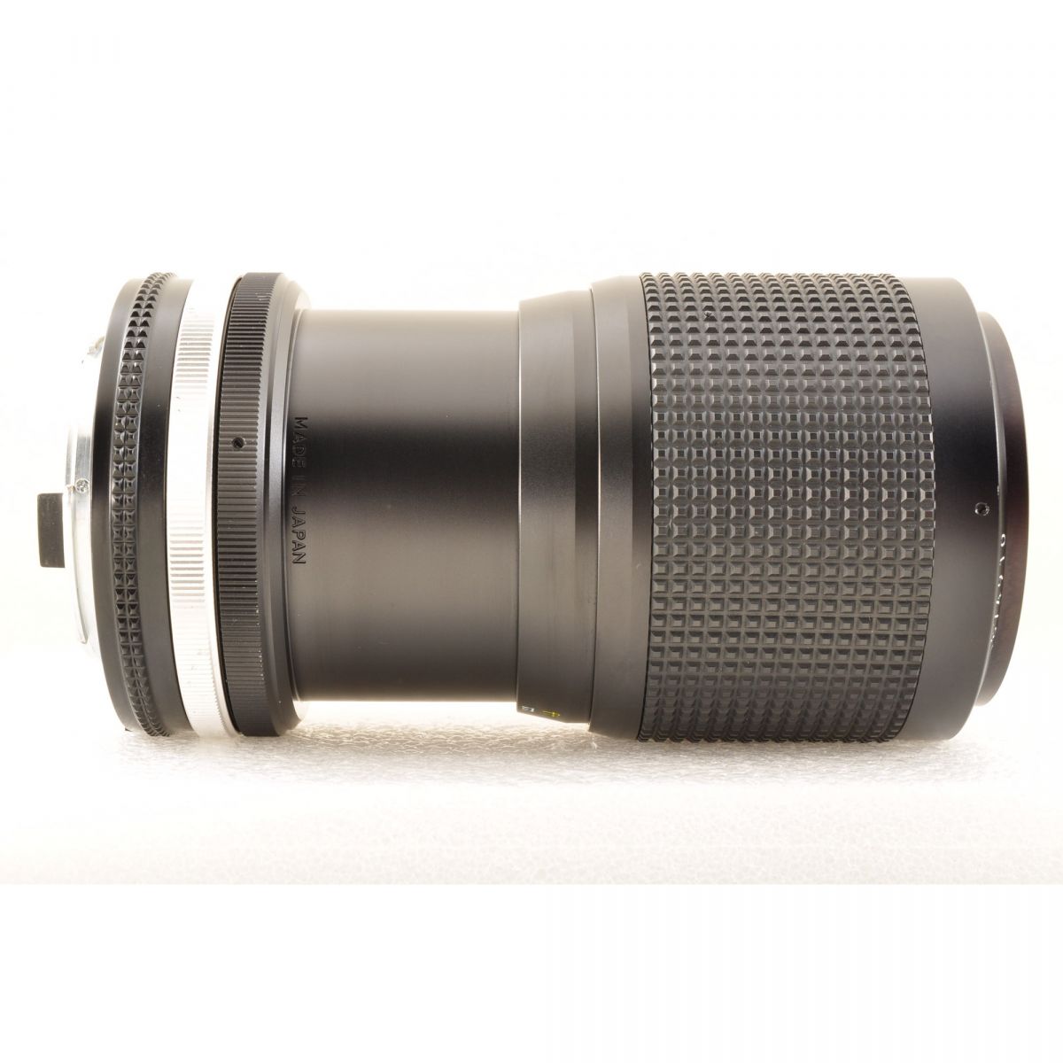 【中古】Nikon Zoom-Nikkor 35-105mm f/3.5-4.5 Ai-s ズーム カメラレンズ 交換レンズ ニコン S/N:1874910
