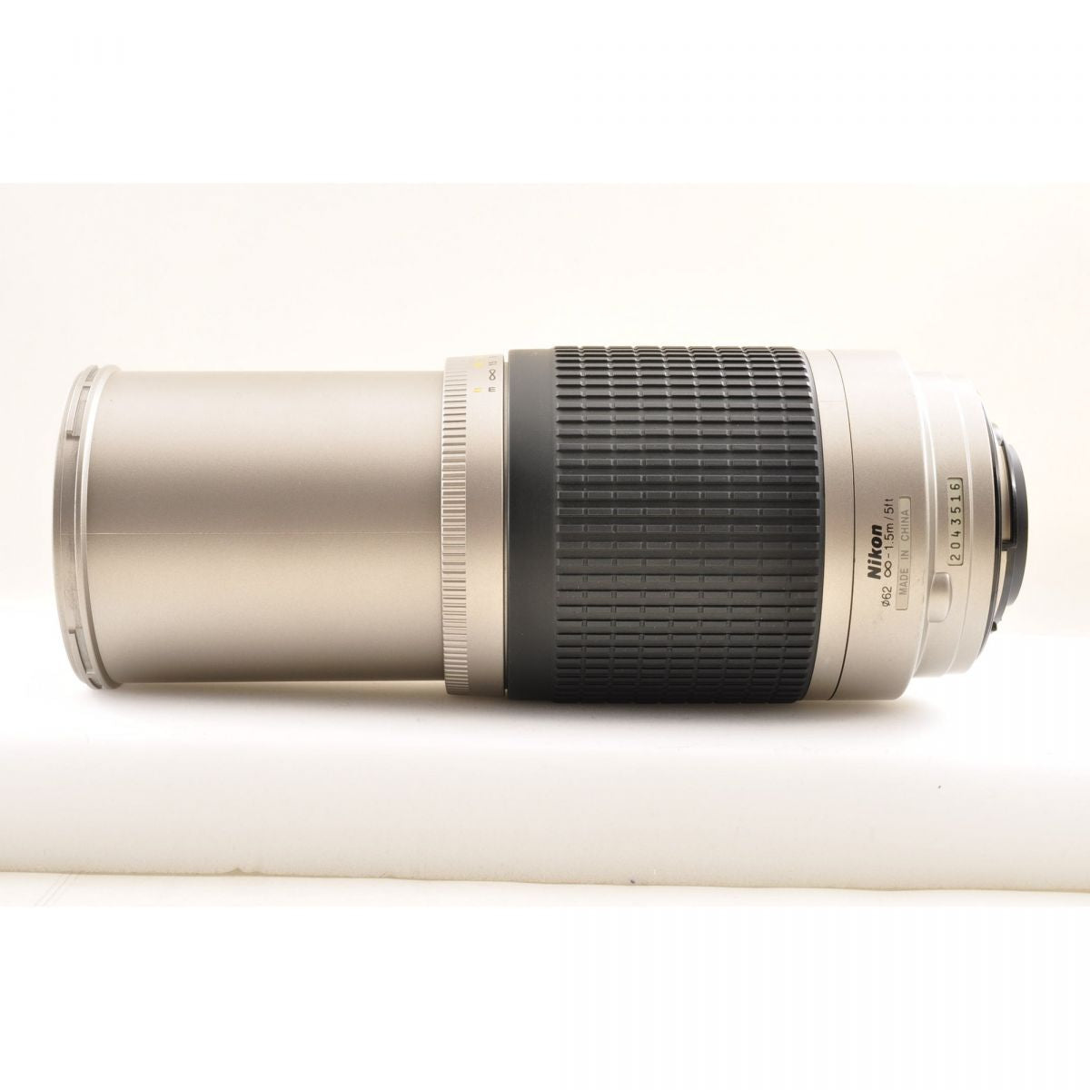 【中古】Nikon AF NIKKOR 70-300mm f/4-5.6 G 望遠 ズーム カメラレンズ 交換レンズ ニコン S/N:2043516