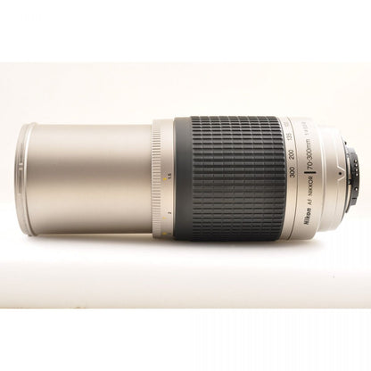 【中古】Nikon AF NIKKOR 70-300mm f/4-5.6 G 望遠 ズーム カメラレンズ 交換レンズ ニコン S/N:2043516