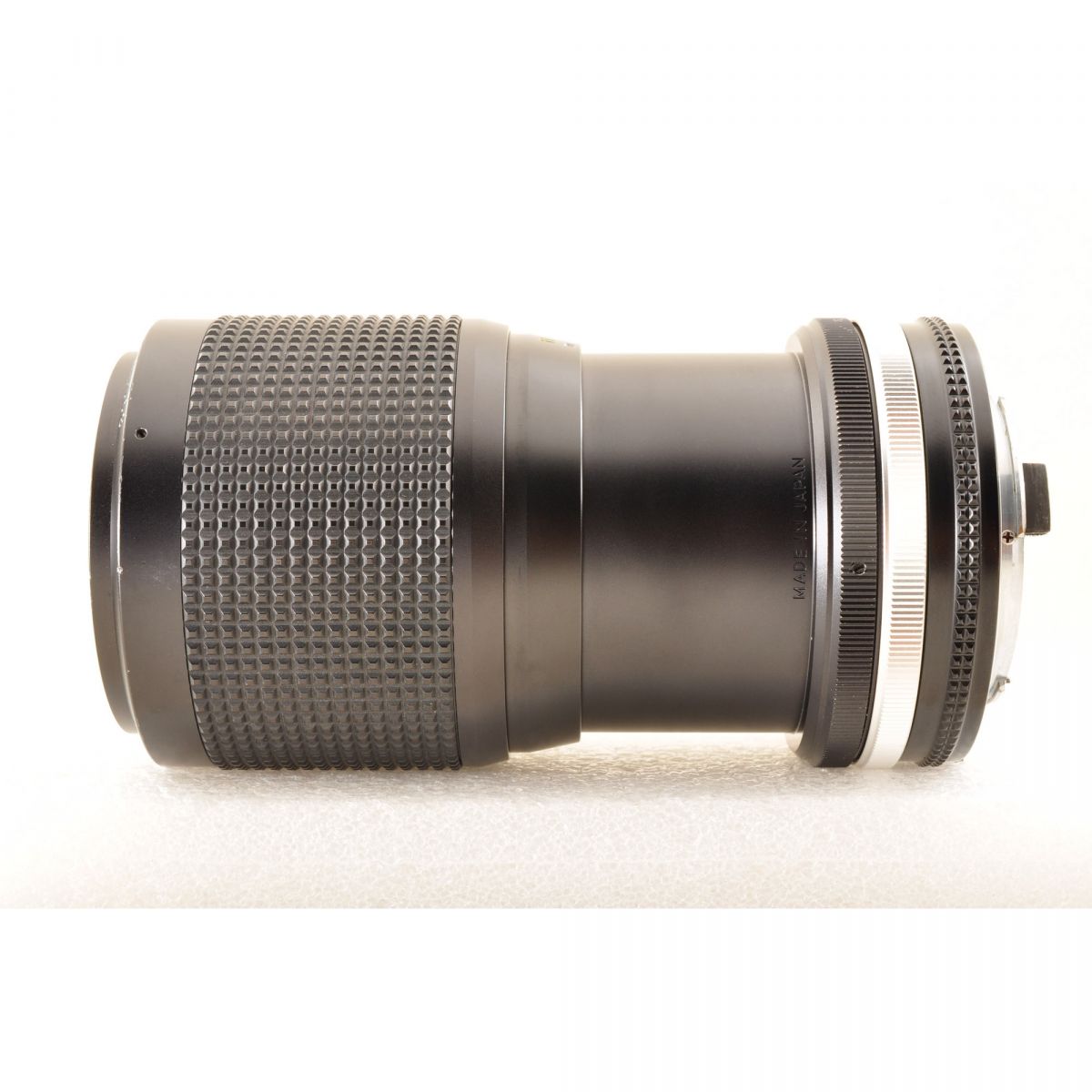 【中古】Nikon Zoom-Nikkor 35-105mm f/3.5-4.5 Ai-s ズーム カメラレンズ 交換レンズ ニコン S/N:1830063