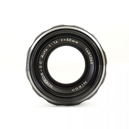 【中古】Nikon F2 フォトミック シルバー 35mm 一眼レフ フィルムカメラ NIKKOR-S.C Auto 50mm F1.4 レンズ セット S/N:7800475