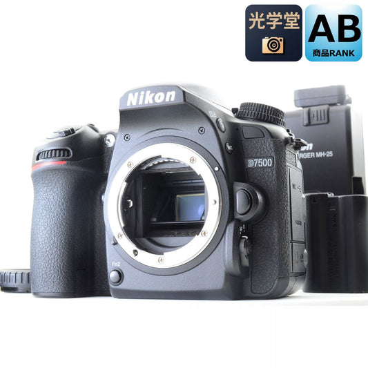 【中古】Nikon D7500 20.9MP 一眼レフ ブラック デジタルカメラ ニコン S/N:2048870