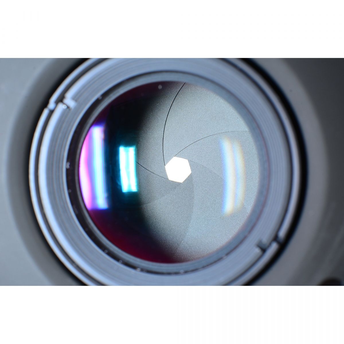 【中古】Mamiya M645 AEファインダー 中判 フィルムカメラ セコール C 80mm f/2.8 レンズセット マミヤ S/N:J10451