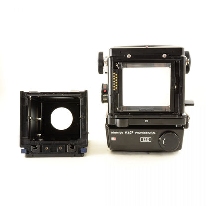 【中古】Mamiya RZ67 Pro 中判 フィルムカメラ 120バック ワインダーII セコール Z 110mm f/2.8 W 単焦点 レンズセット マミヤ S/N:122007
