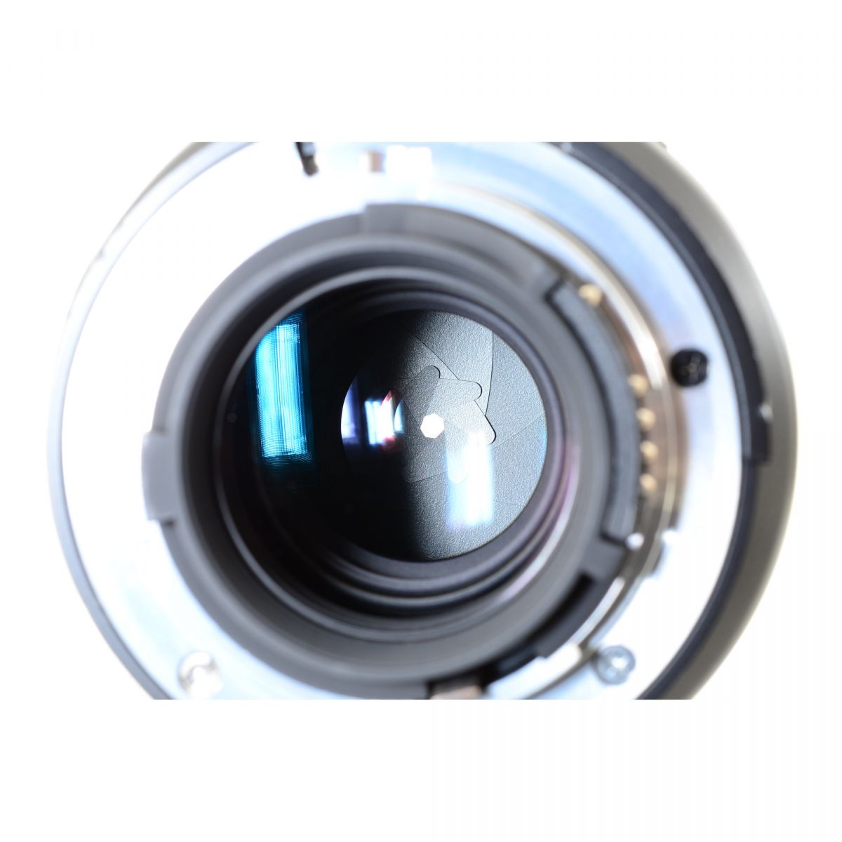 【中古】Nikon AF Micro NIKKOR 105mm f/2.8 中望遠 マクロ 単焦点レンズ ニコン S/N: 333551