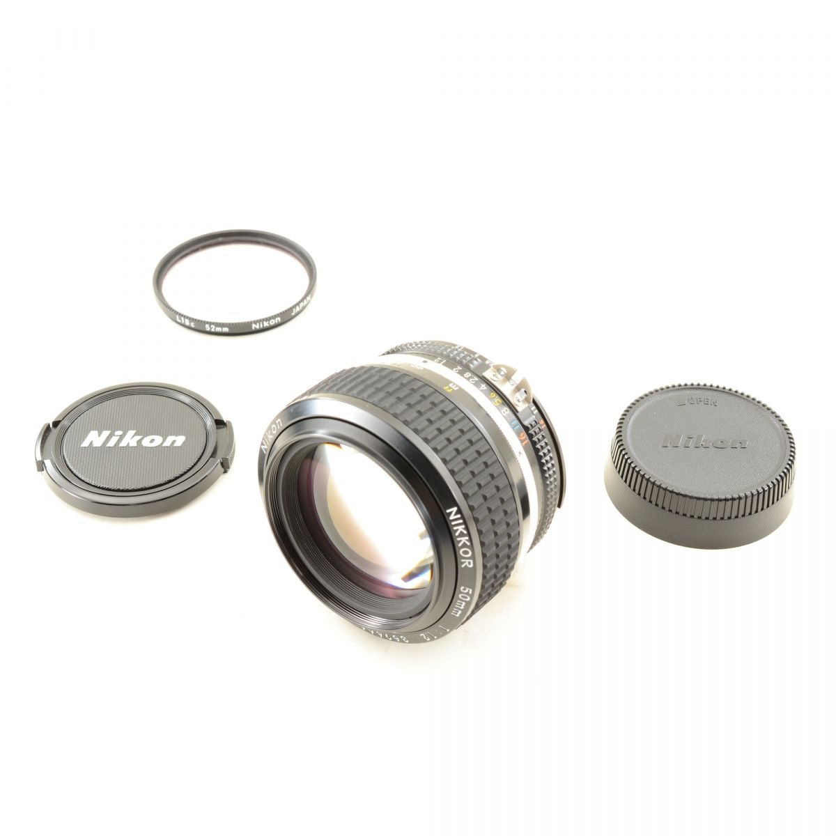 【中古】Nikon Ai-s NIKKOR 50mm f/1.2 標準 単焦点レンズ ニコン S/N: 369464