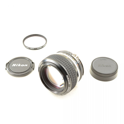 【中古】Nikon Ai-s NIKKOR 50mm f/1.2 標準 単焦点レンズ ニコン S/N: 369464
