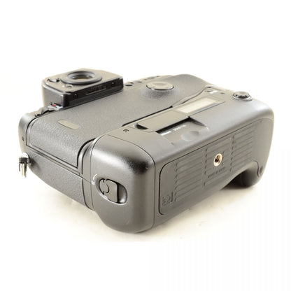 【中古】Nikon F5 ブラック 一眼レフ フィルムカメラ AF 24-120mm f/3.5-5.6 D ズームレンズセット ニコン S/N:3048136