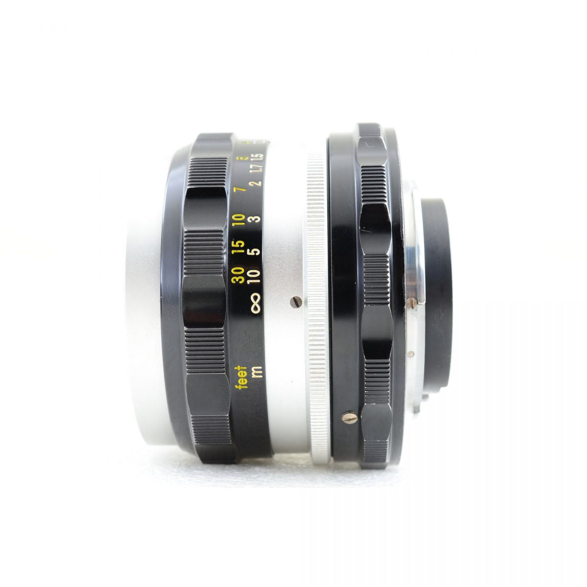 【中古】Nikon F アイレベル シルバー 35mm フィルムカメラ + NIKKOR-H Auto 50mm f/2 非Ai 標準 単焦点レンズ ニコン S/N: 7204004