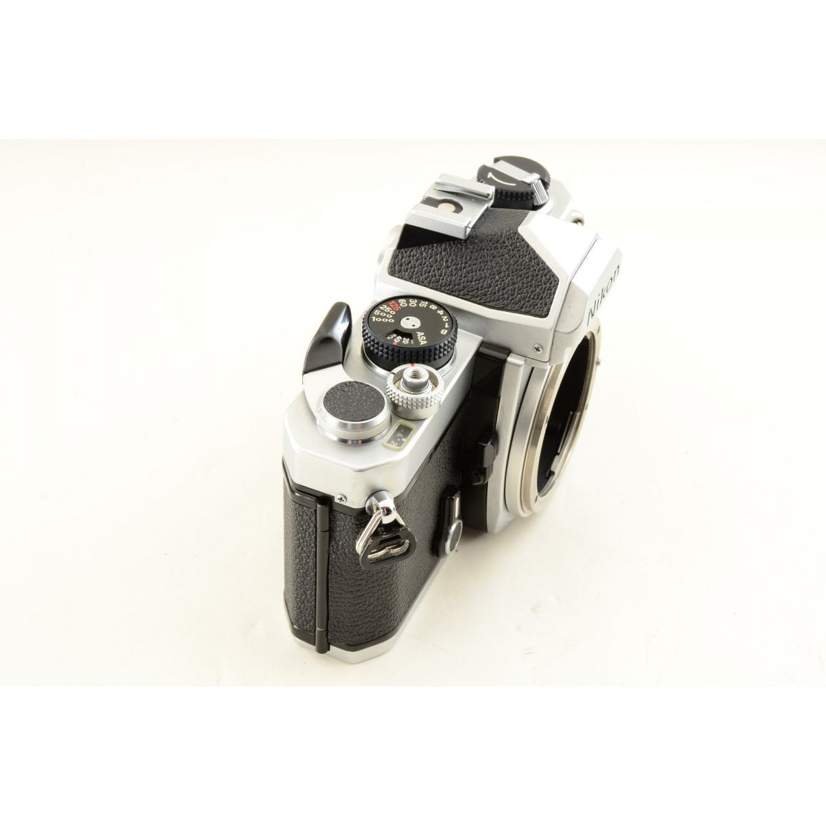 【中古】Nikon FM シルバー 35mm フィルムカメラ + Ai NIKKOR 50mm f/1.4 標準 単焦点レンズ ニコン S/N: 2157536