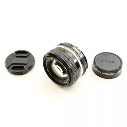 【中古】Nikon Ai NIKKOR 50mm f/1.4 単焦点 カメラレンズ 交換レンズ ニコン S/N:3876935