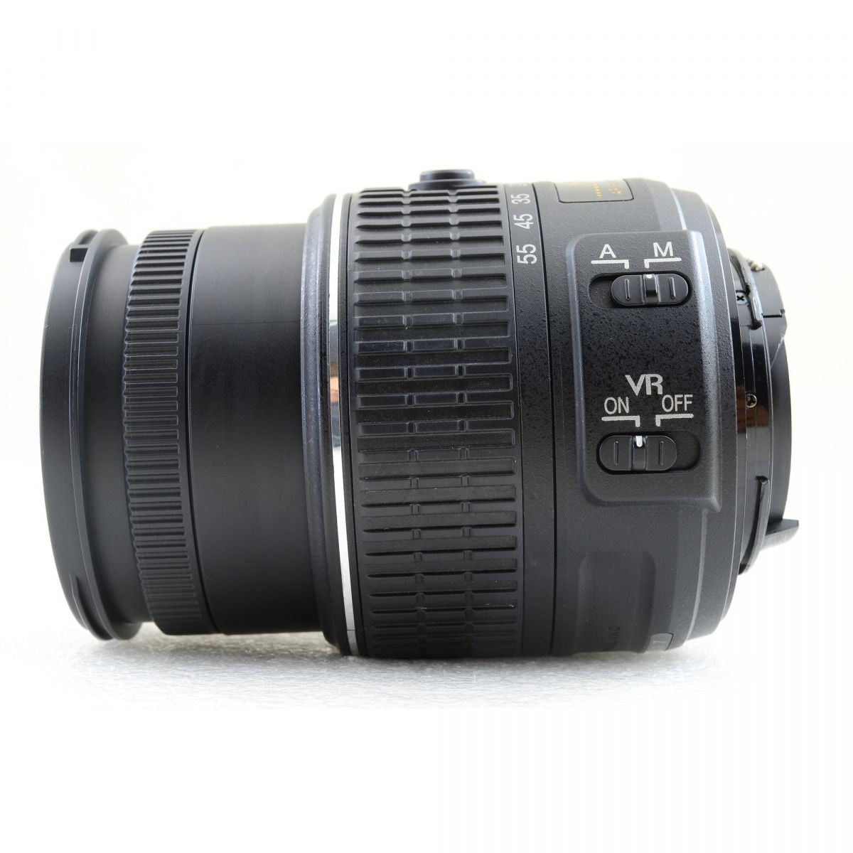 【中古】Nikon AF-S DX NIKKOR 18-55mm f/3.5-5.6G VR II 標準 ズームレンズ ニコン S/N: 22189317